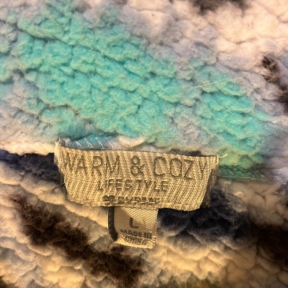 Sweater - Picture 3 of 3